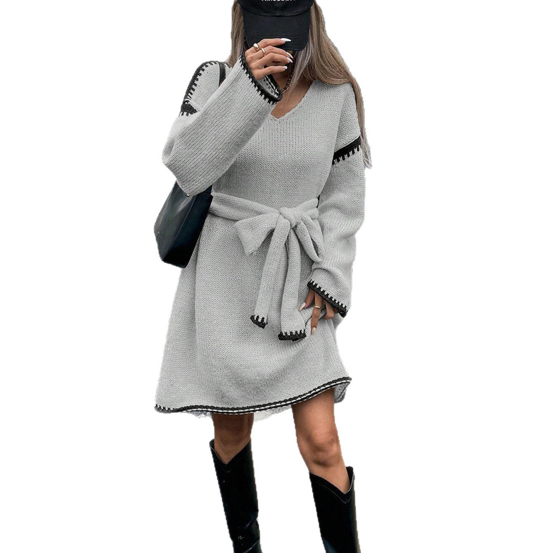 Damen Strickkleid mit taillierter Silhouette und Gürtel Drune