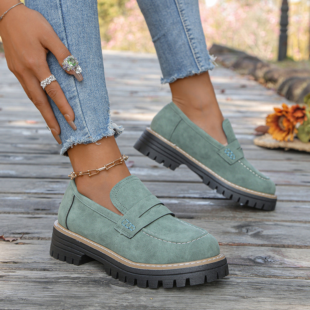 Damen robuste Loafer mit markanter Profilsohle, weichem Veloursoptik-Obermaterial und gepolstertem Komfortfußbett Drune