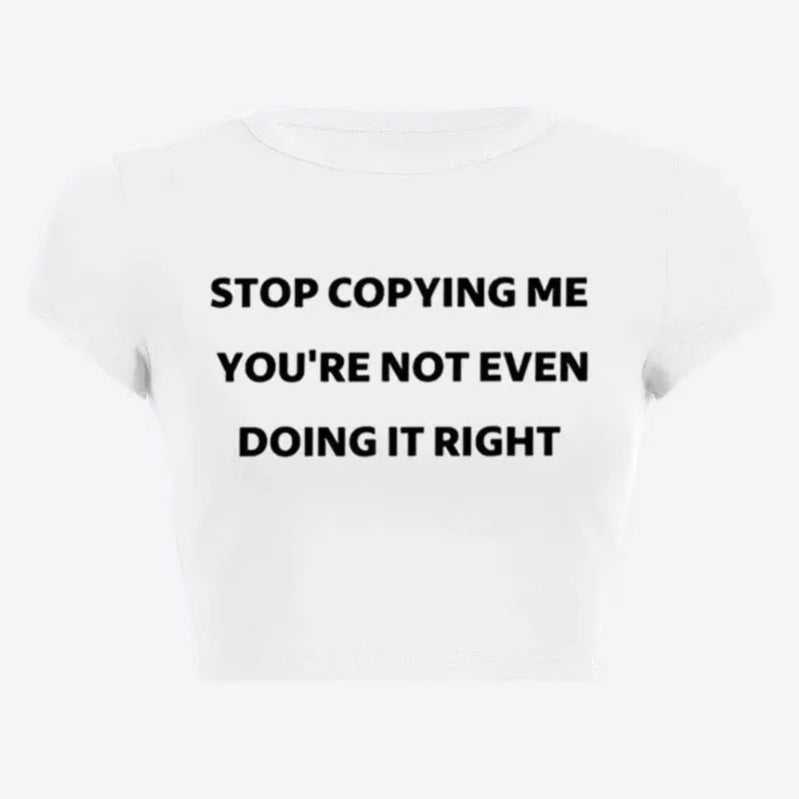 Damen Crop-T-Shirt mit motivierendem Schriftzug und figurbetontem Schnitt Drune
