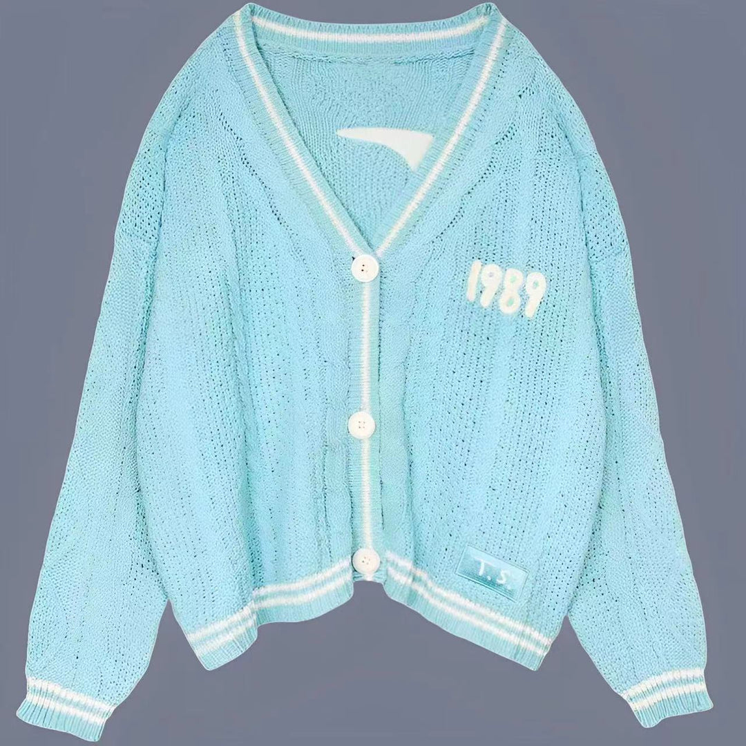 Damen nan kurze gestrickte V Ausschnitt Strickjacke mit Zopfmuster und Perlmuttknöpfen Drune
