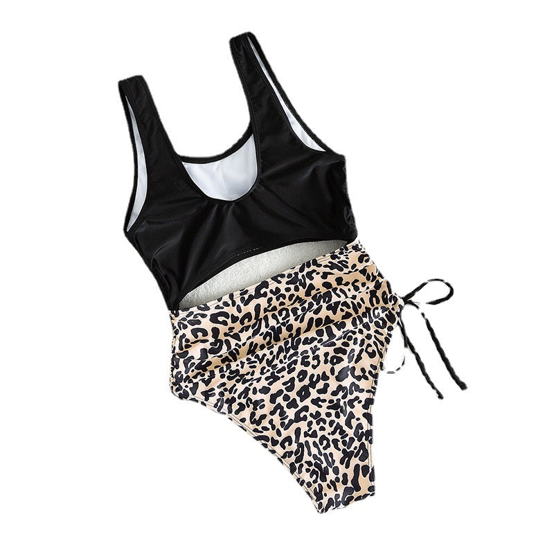 Damen Hochgeschnittener Badeanzug mit Cut-Out-Design Drune