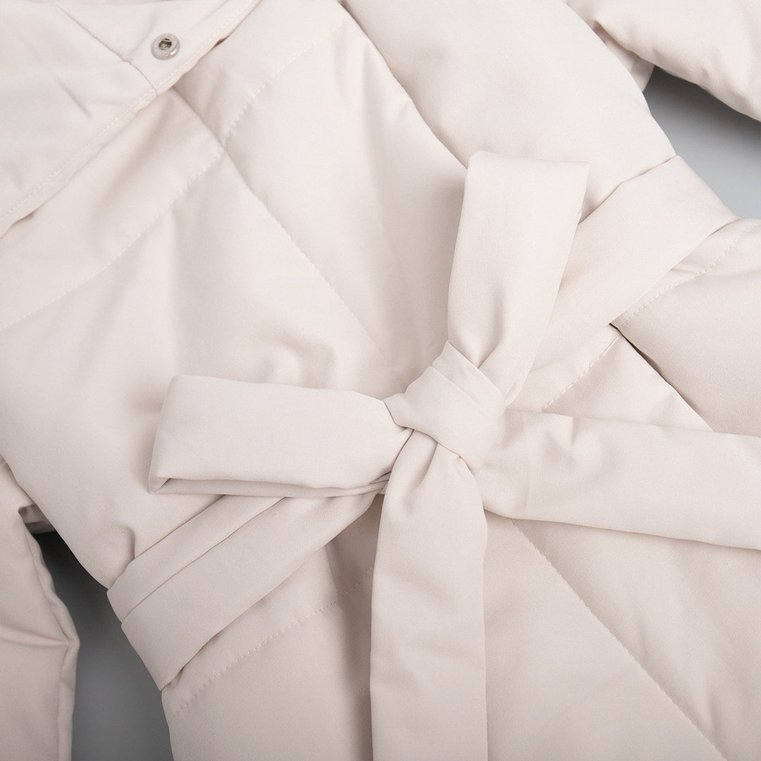 Damen elegante und warme Steppjacke mit breitem Kragen und Gürtel Drune