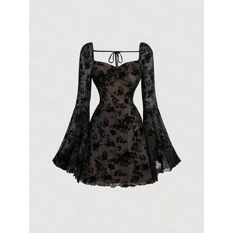 Damen Mini-Kleid mit floralen Spitzenärmeln und verführerischem Ausschnitt Drune