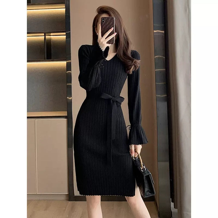 Damen Strickkleid mit schickem Gürtel und Rüschendetails Drune