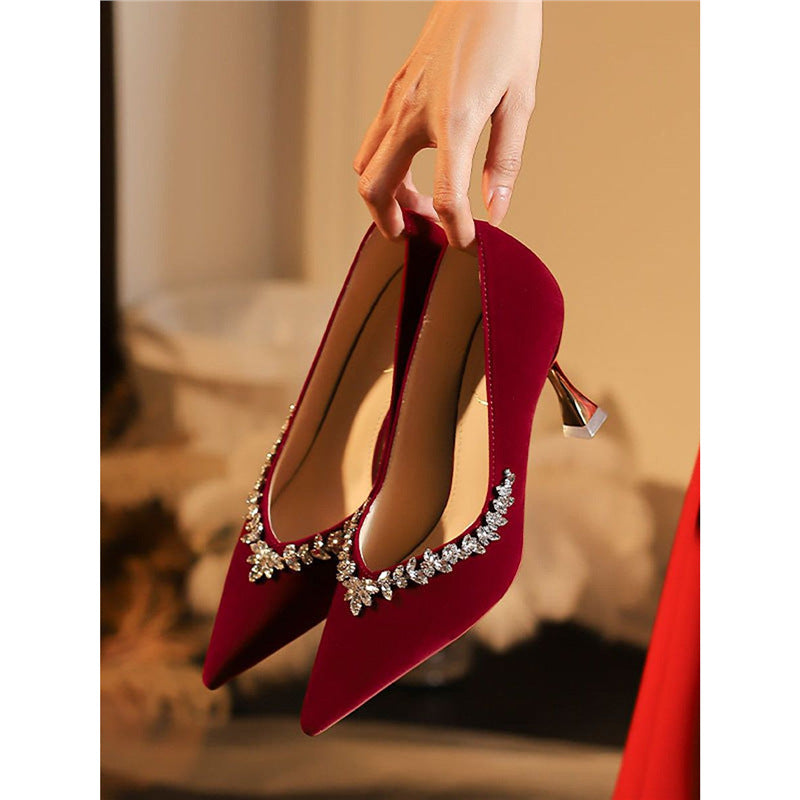 Damen elegante spitze Pumps mit Kristallverzierung Drune