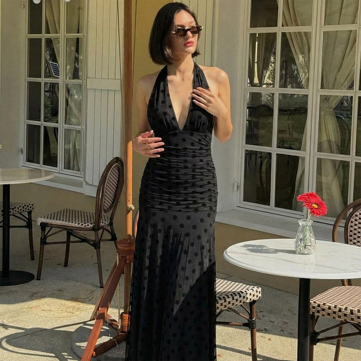 Damen Elegantes Maxikleid mit tiefem V-Ausschnitt und raffinierten Rüschendetails Drune
