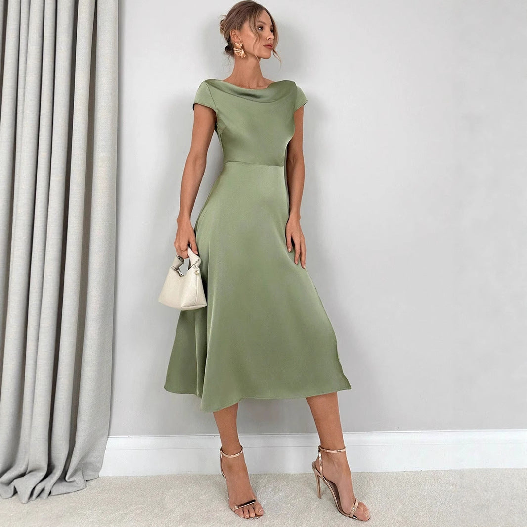 Damen Midi-Kleid mit eleganten Seitenschlitzen und fließendem Satinfinish Drune