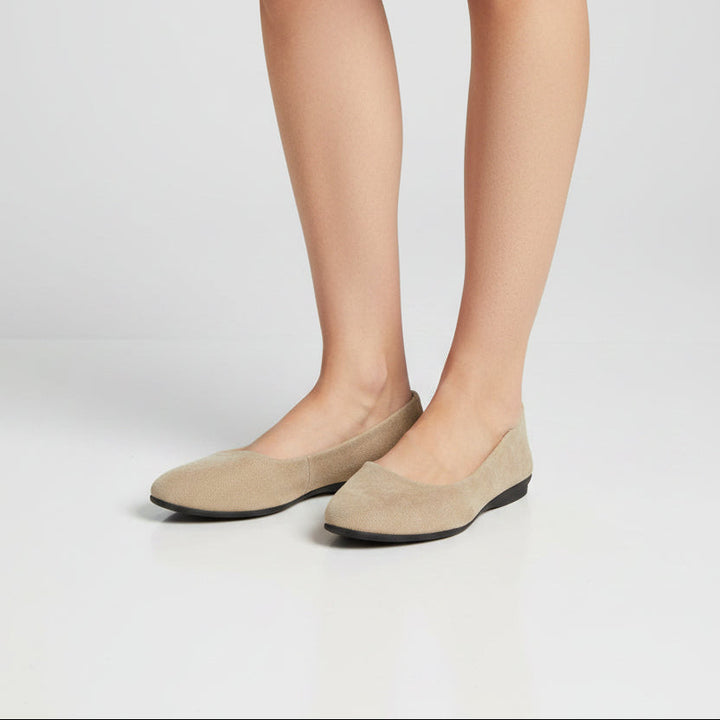 Damen Bequeme Slipper mit weichem PU-leder-Obermaterial und rutschfester Sohle Drune
