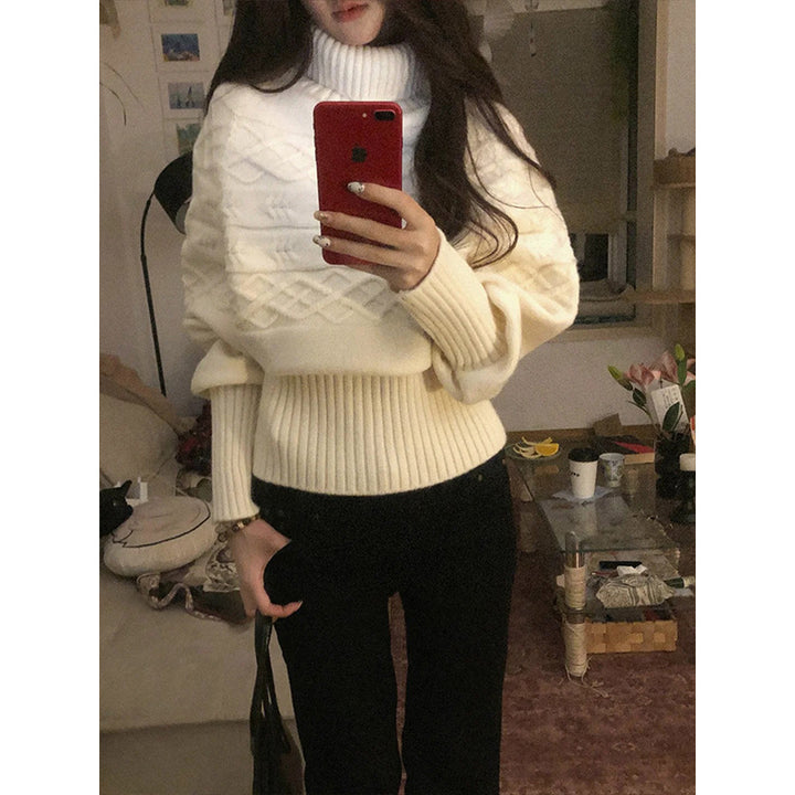 Damen Grobstrickpullover mit hohem Kragen und dekorativem Kabelmuster Drune