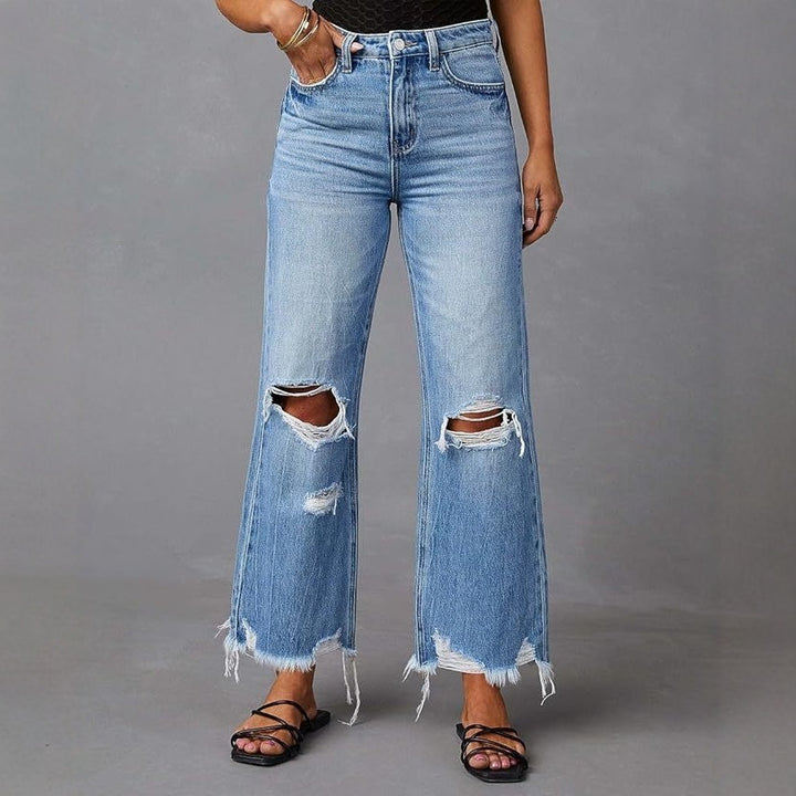 Damen Flared Jeans mit stylischen Rissdetails und ausgefransten Säumen Drune