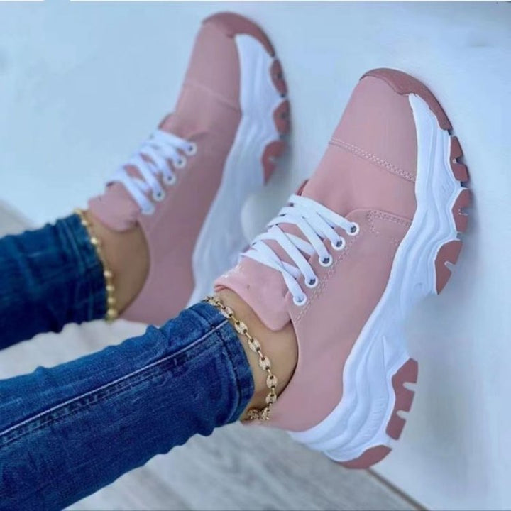 Damen  Sneaker mit dicker Profilsohle gepolstertem Fußbett und klassischem Schnürverschluss Drune