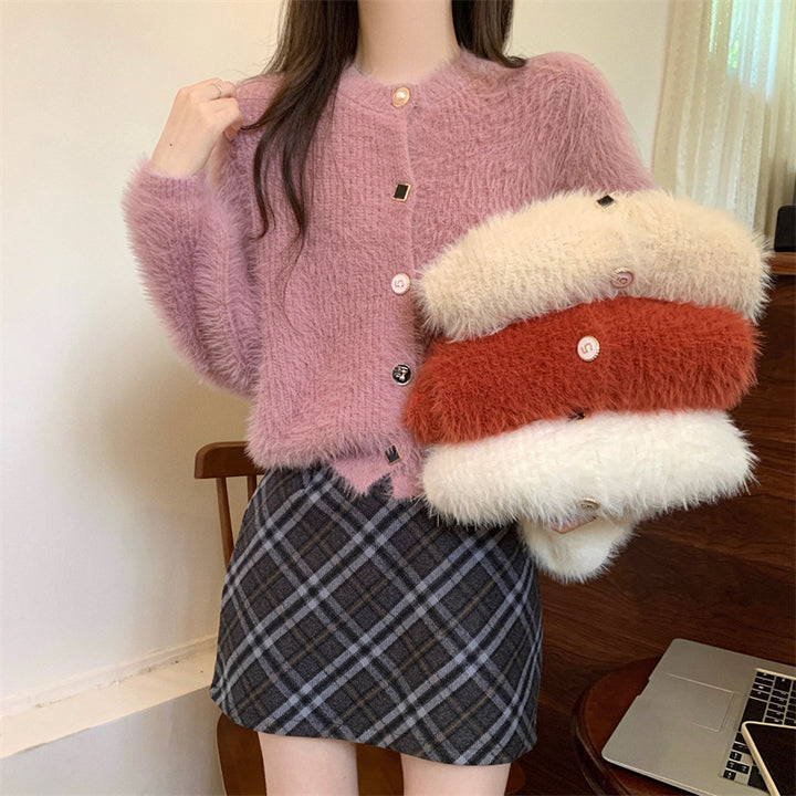 Damen kuschelige Strickjacke mit knöpfbarem Design und elegantem Flair Drune