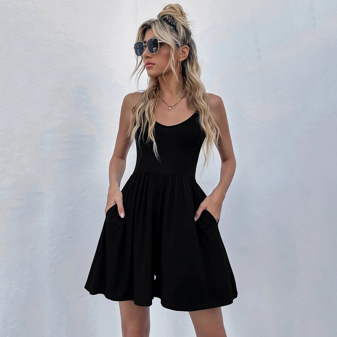 Damen Freizeitkleid mit tiefem Rundhalsausschnitt und praktischen Taschen Drune