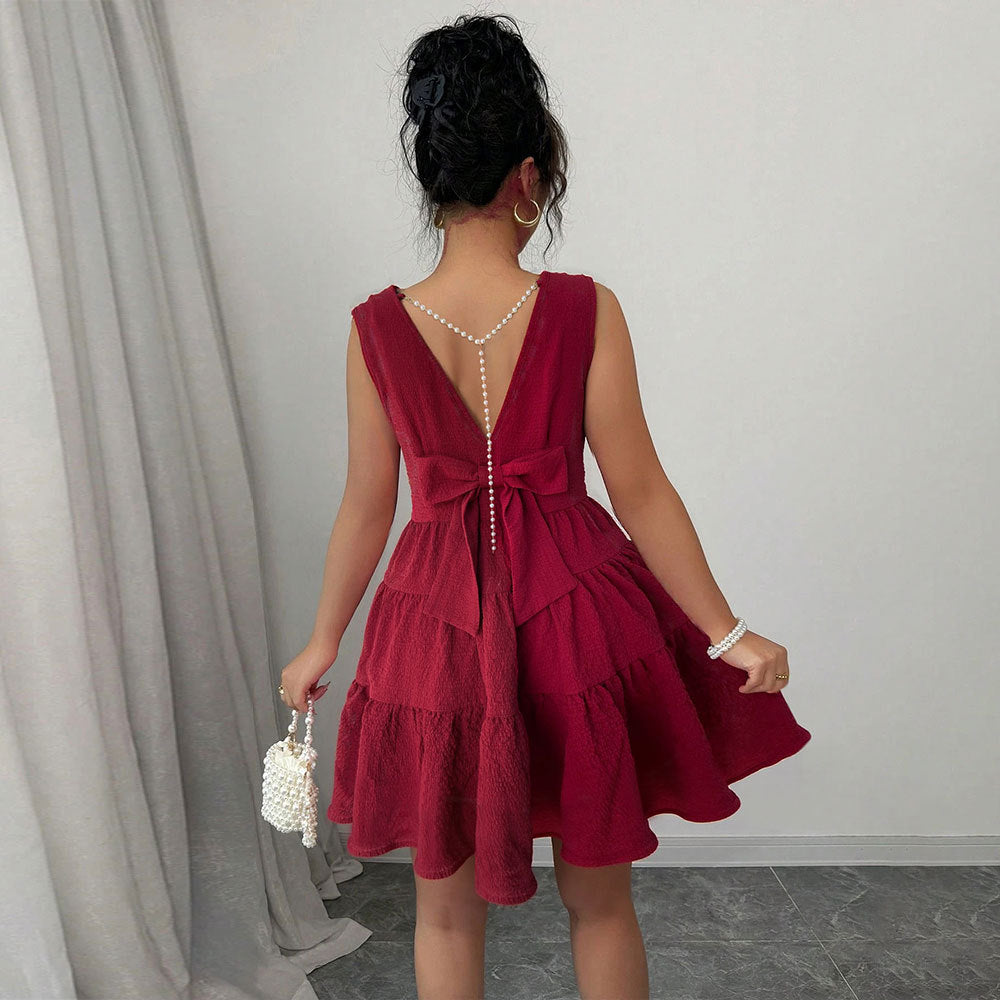 Damen luftiges Sommerkleid mit schickem V-Ausschnitt und Rüschensaum Drune