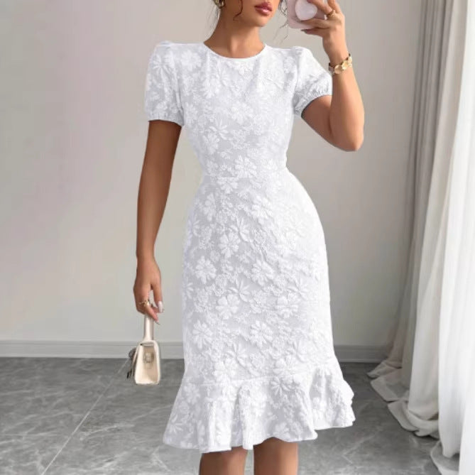 Damen Kleid mit floralem Spitzenmuster und fließendem Saum Drune