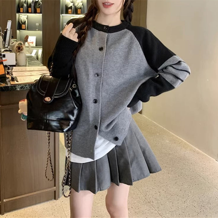 Damen komfortable Strickjacke mit kontrastierenden Ärmeln und Knopfverschluss Drune