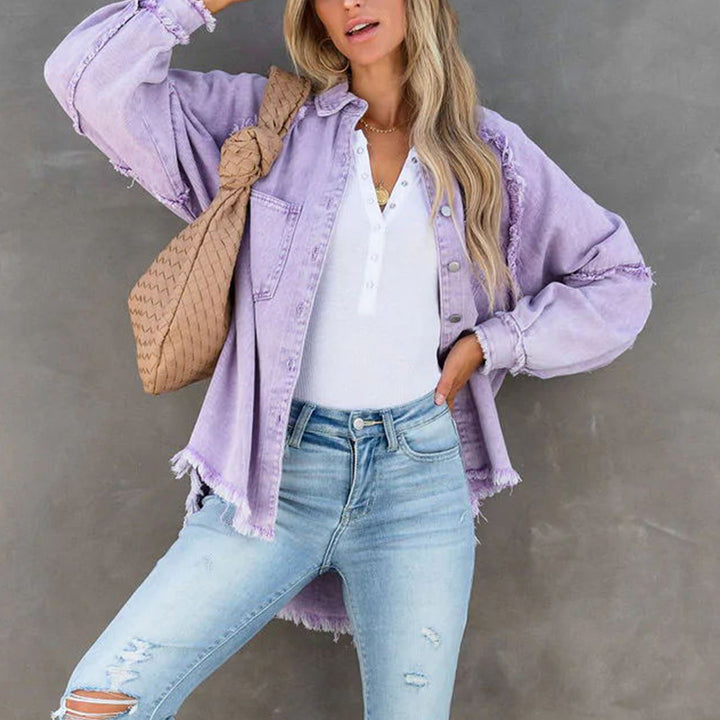 Damen übergroße Denim-Hemdenjacke mit fransigen Details Drune
