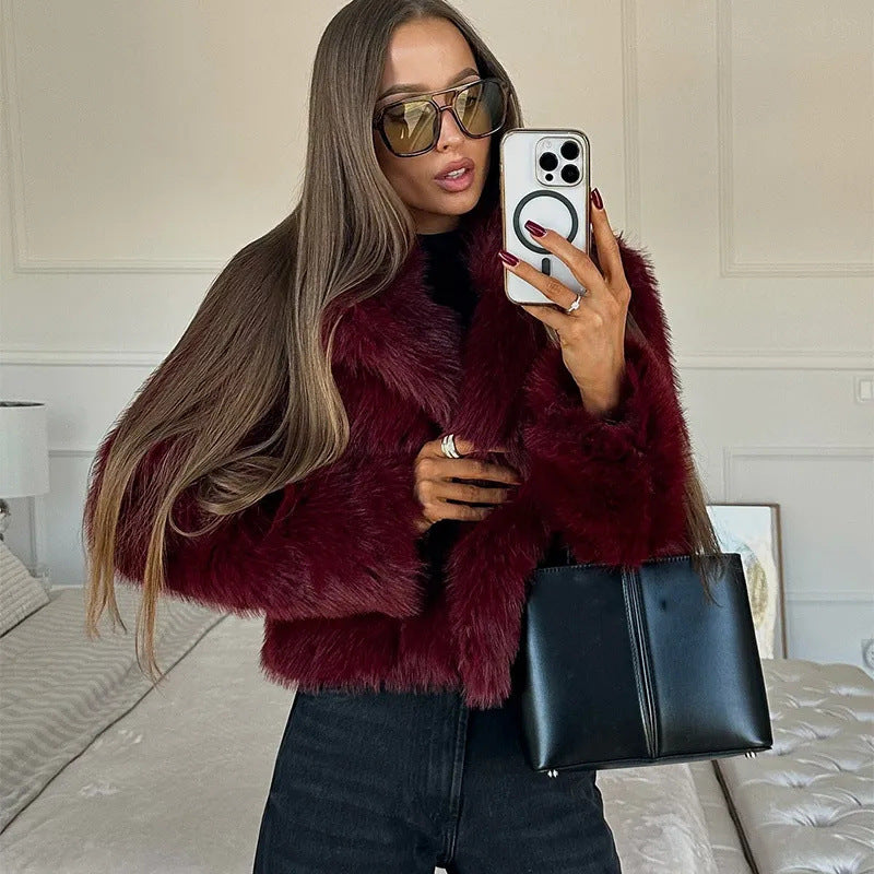 Damen Kunstpelzjacke mit voluminösem Kragen und elegantem Schnitt Drune