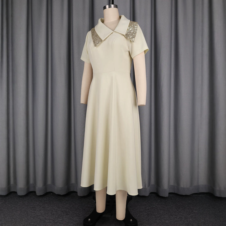 Damen Elegantes Kleid mit glamourösem Paillettenkragen Drune