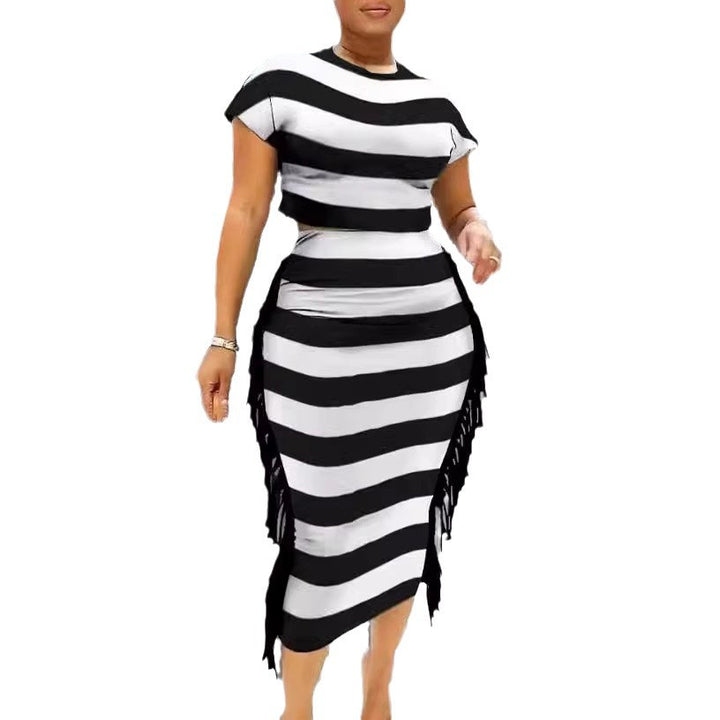 Damen Figurbetontes Kleid mit Streifen und Fransen Drune