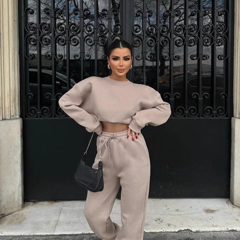 Damen Cropped Sweatshirt und weite Jogginghose Set Drune