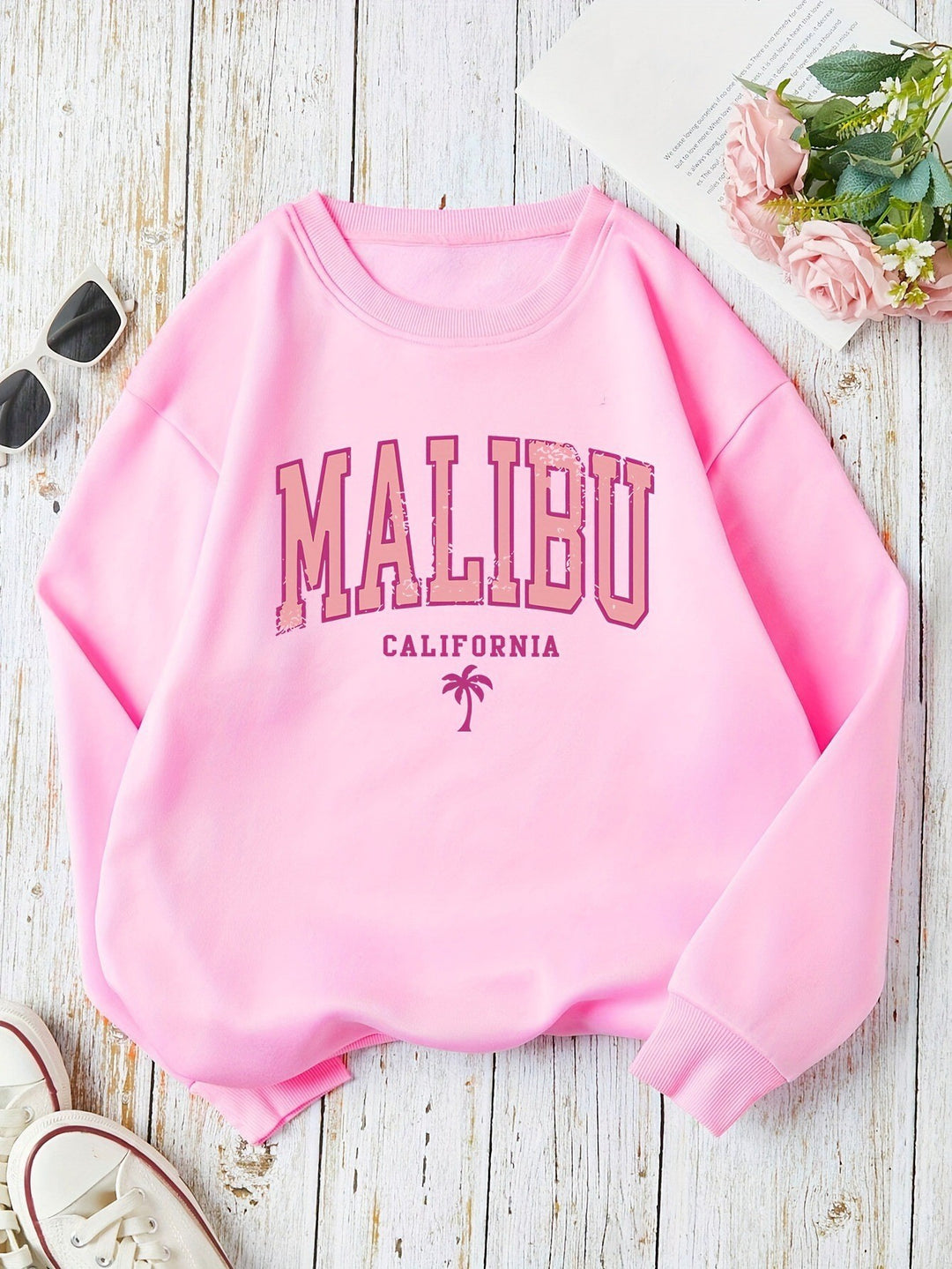 Damen Sweatshirt mit beschwingtem Malibu Schriftzug und lässigem Schnitt Drune