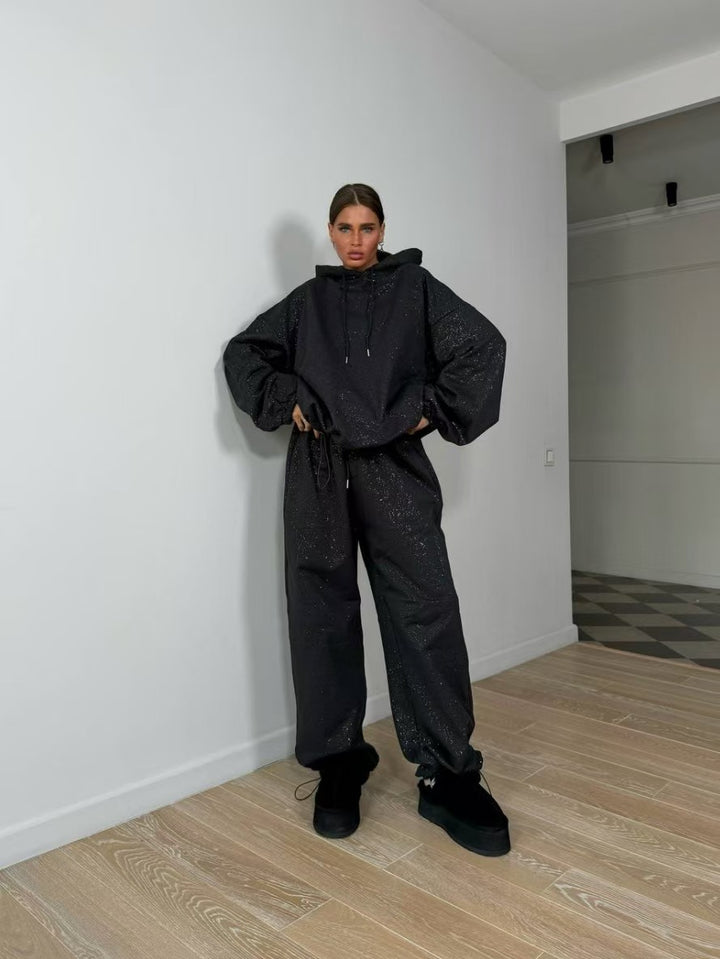 Damen Urbaner Oversized Sweatanzug mit glitzernden Akzenten Drune