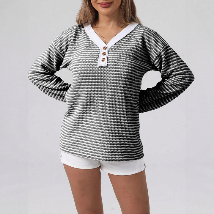 Damen lässiger Strickpullover mit schimmernden Streifen und kontrastierendem Kragen Drune
