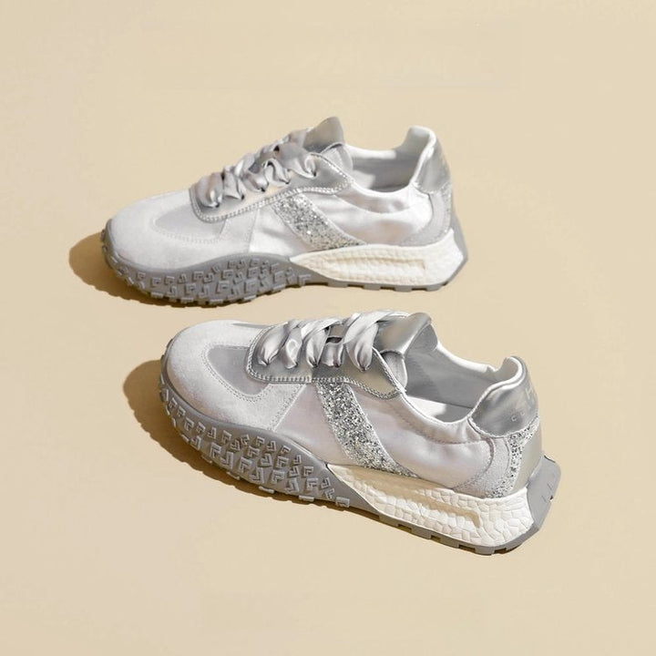 Damen Sportliche Sneakers mit glitzernden Akzenten und futuristischem Design Drune