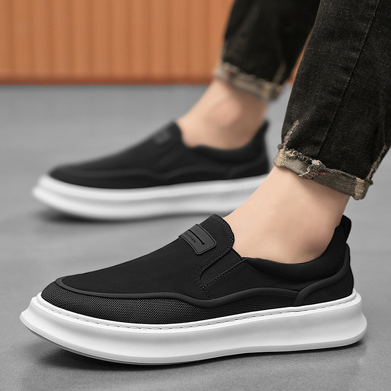 Damen Slip-On Sneakers mit atmungsaktiver Mesh-Oberfläche und dämpfender Sohle Drune