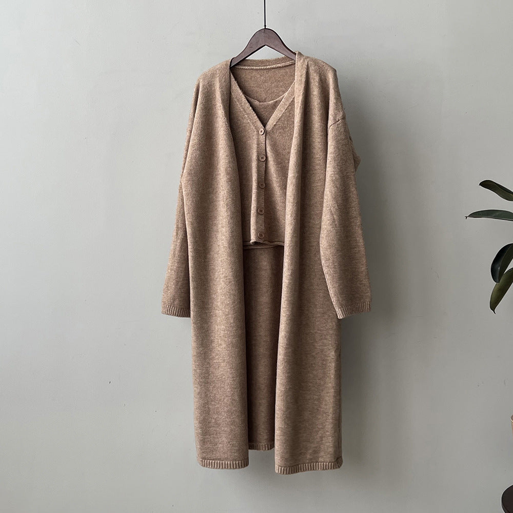 Damen Strickkleid mit Cardigan und Knopfleiste Drune