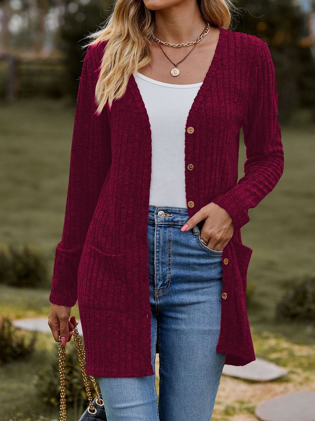 Damen Strickjacke mit elegantem Rippenmuster und praktischen Taschen Drune