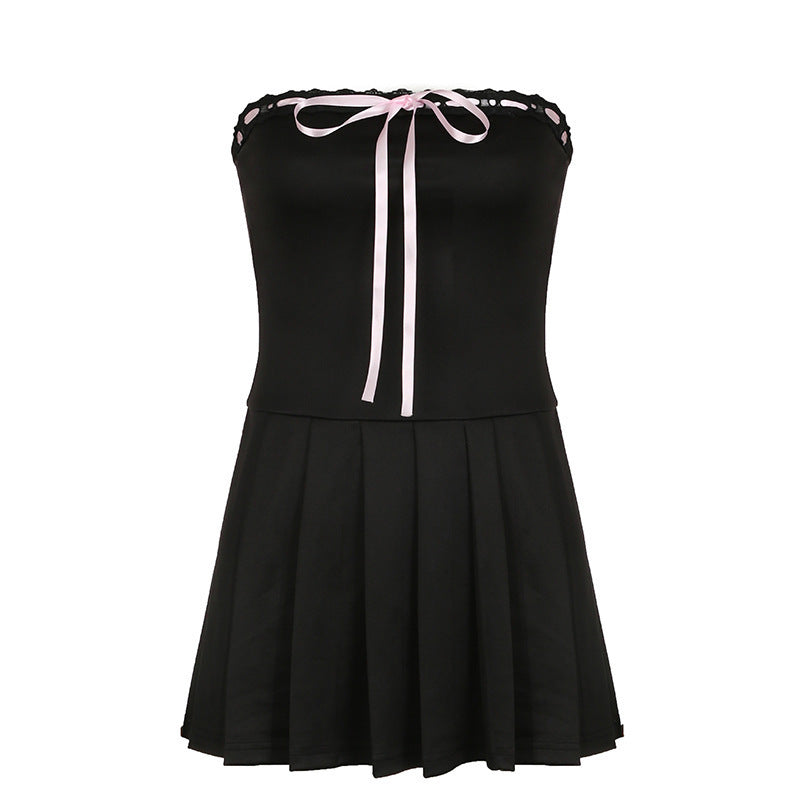 Damen Trägerkleid mit elegantem Spitzendetail und schwingendem Rock Drune