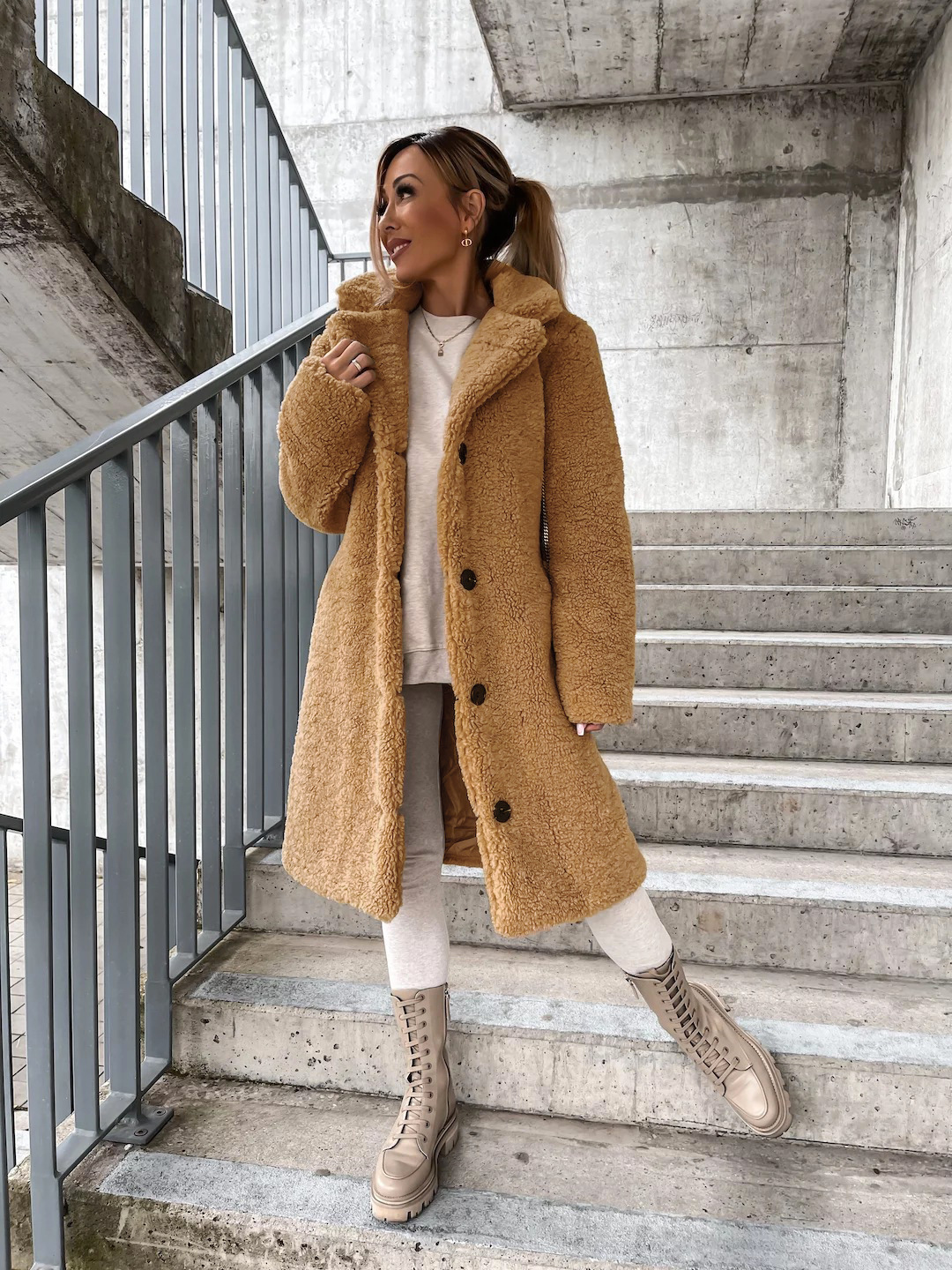 Drune | Damen Winter Teddy Mantel Lang