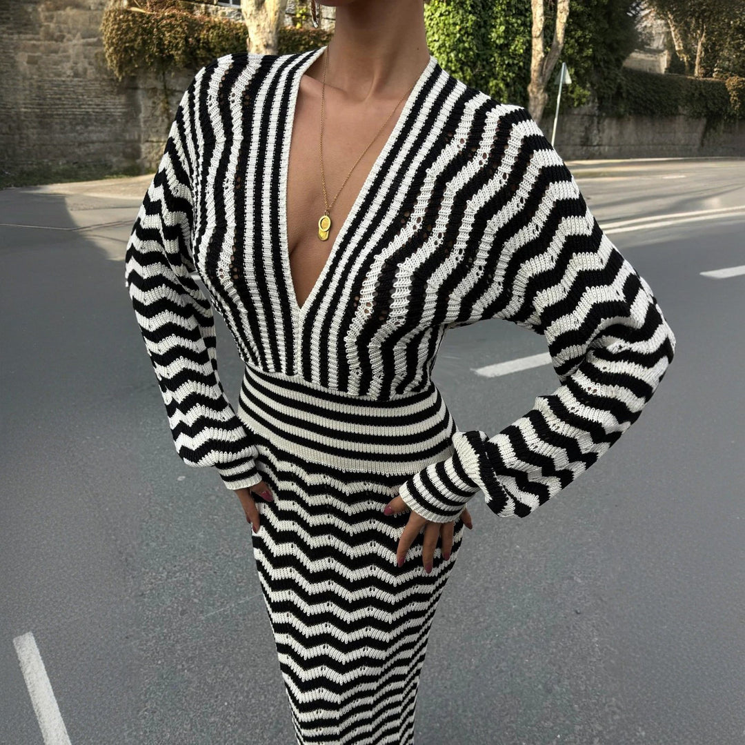 Damen Strickkleid mit tiefem V-Ausschnitt und modernem Zickzack-Muster Drune