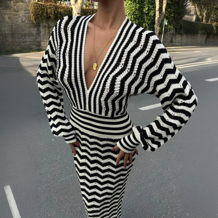 Damen Strickkleid mit tiefem V-Ausschnitt und modernem Zickzack-Muster Drune