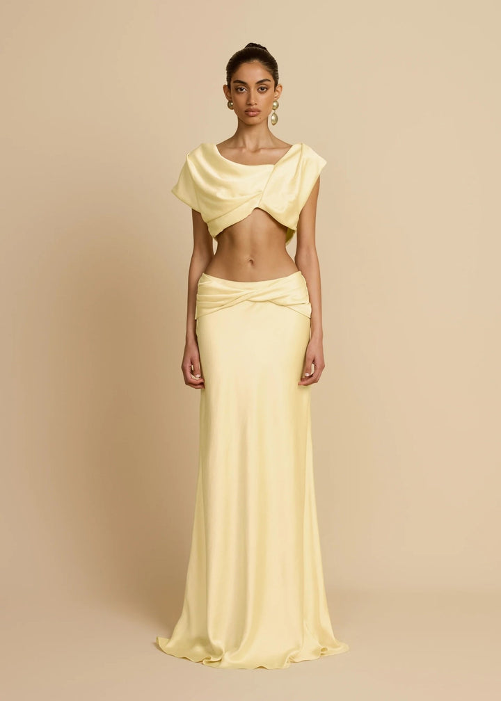 Damen Elegantes bodenlanges Kleid mit drapierten Details Drune