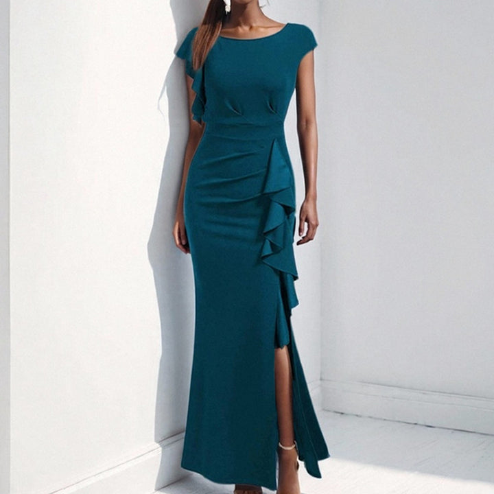 Damen Etuikleid mit asymmetrischen Volants und hohem Schlitz Drune
