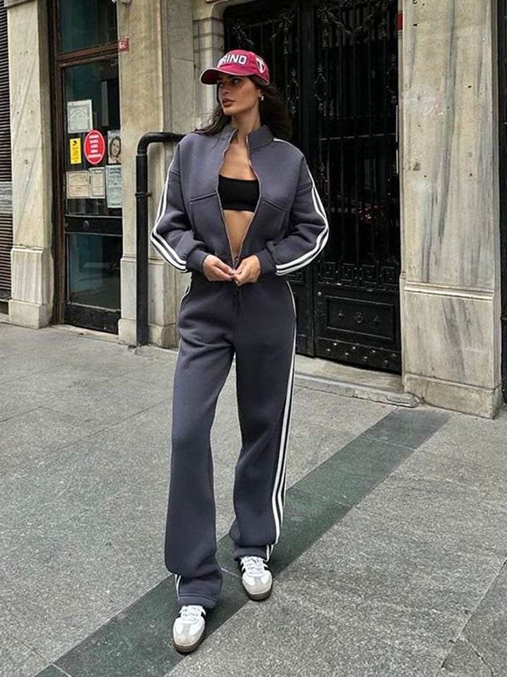 Damen sportliches Freizeit-Set mit gefütterter Jacke und elastischer Hose Drune