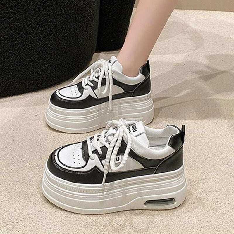 Damen Plateau Sneakers mit trendigem zweifarbigem Design und verstärkter Dämpfung Drune