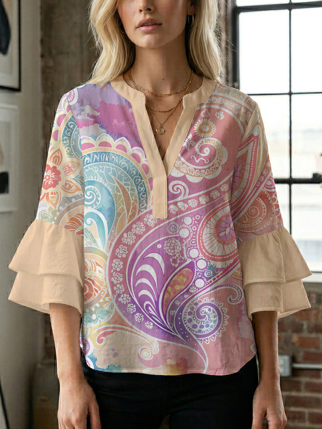 Damen Bluse mit voluminösen Rüschenärmeln und kreativem Floraldesign Drune