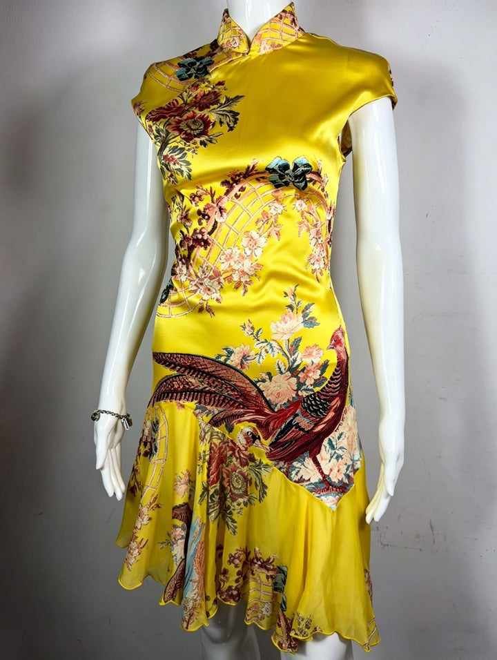 Damen Chiffonkleid mit floralen Bestickungen und asymmetrischem Saum Drune