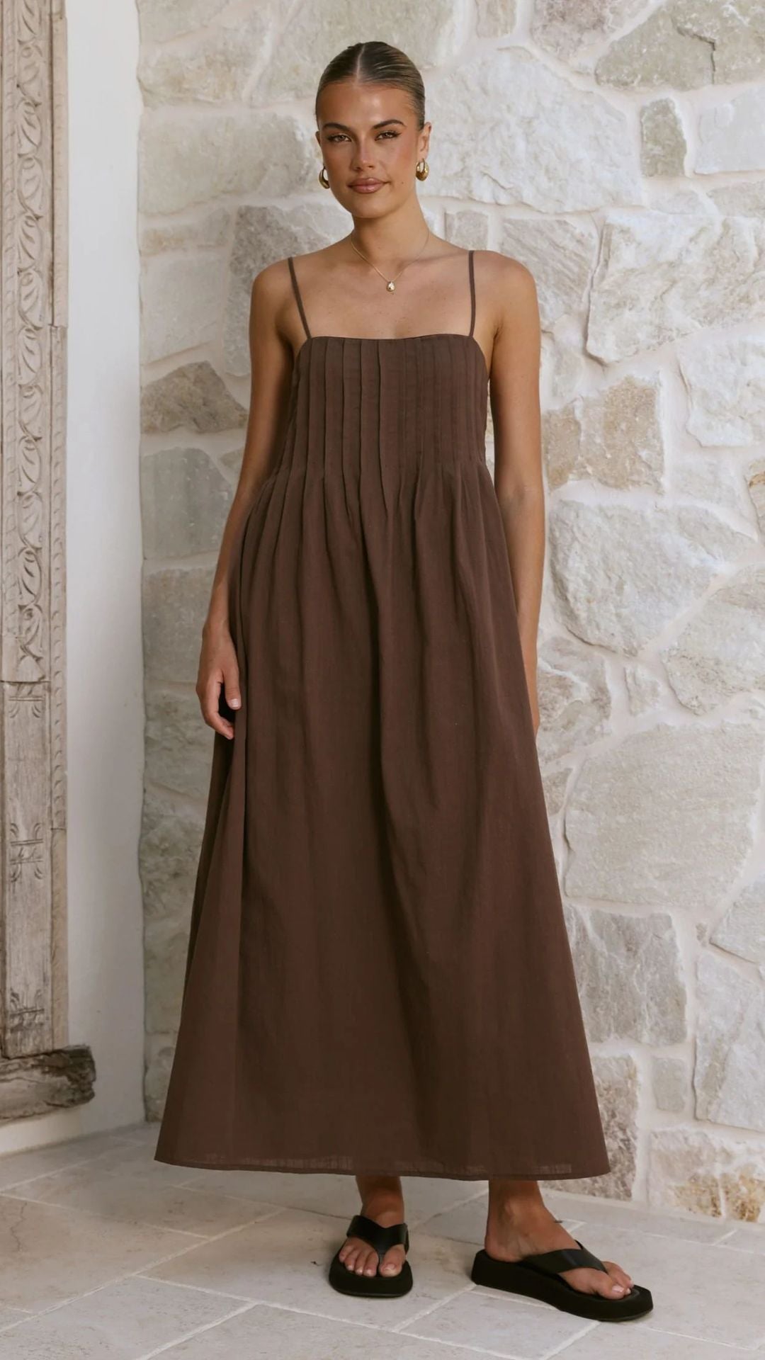 Damen Maxikleid mit gerafftem Oberteil und spaghettiträgern Drune