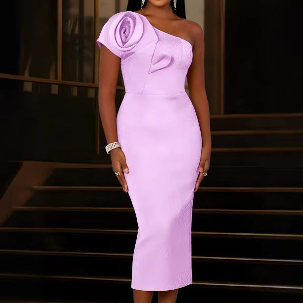 Damen Ein-Schulter Kleid mit floraler Applikation Drune