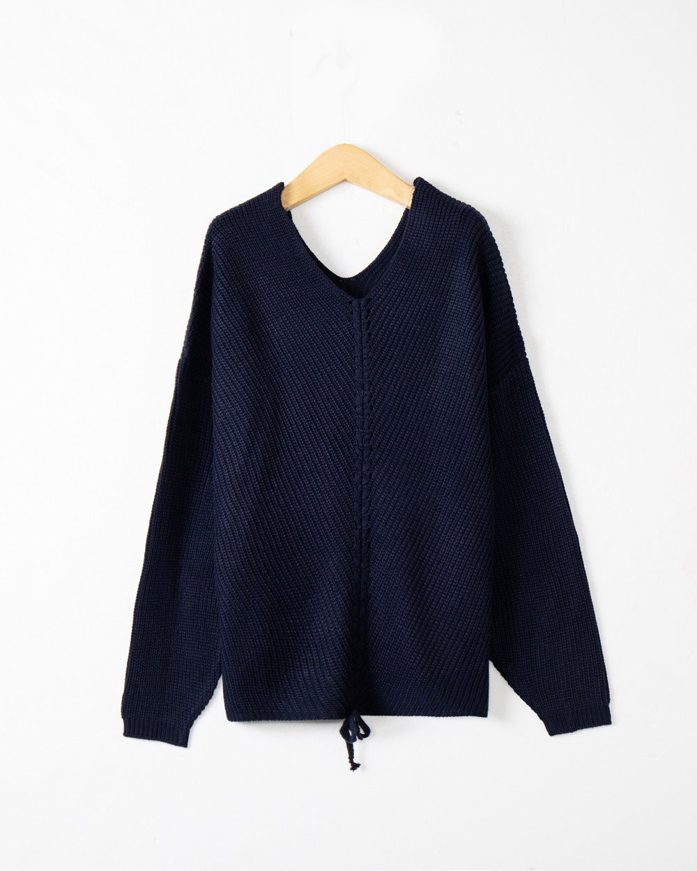 Damen Grobstrick Pullover mit attraktivem V-Ausschnitt und praktischen Kordeldetails Drune