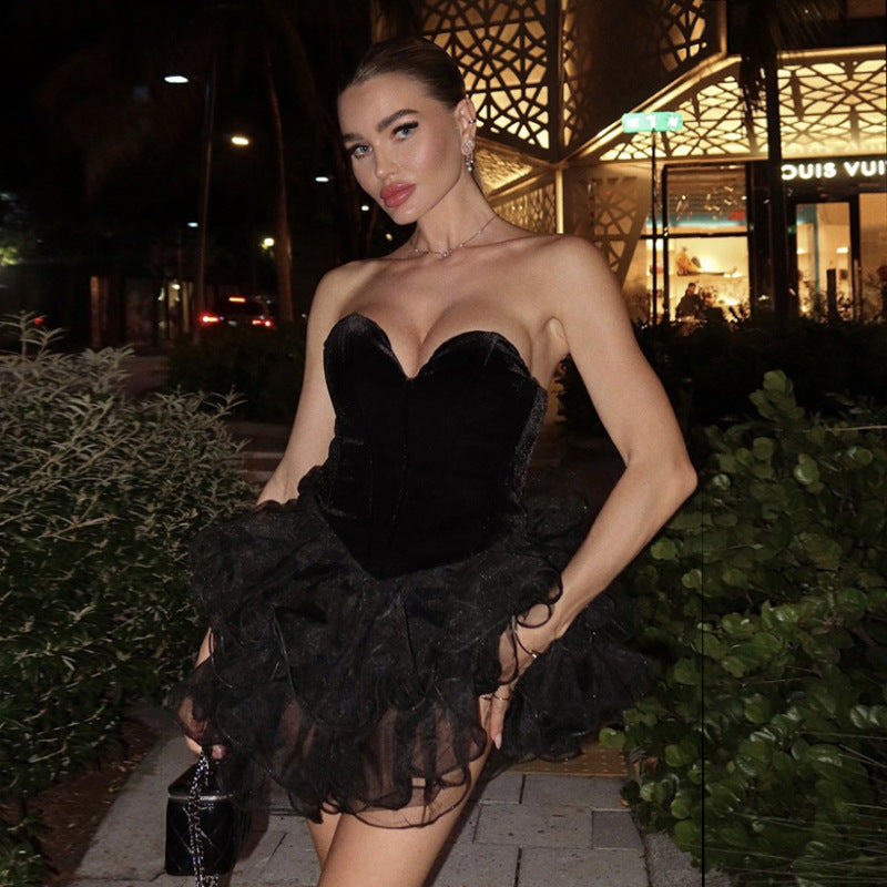 Damen Festliches Cocktailkleid mit Herz-Ausschnitt und voluminösem Rüschensaum Drune