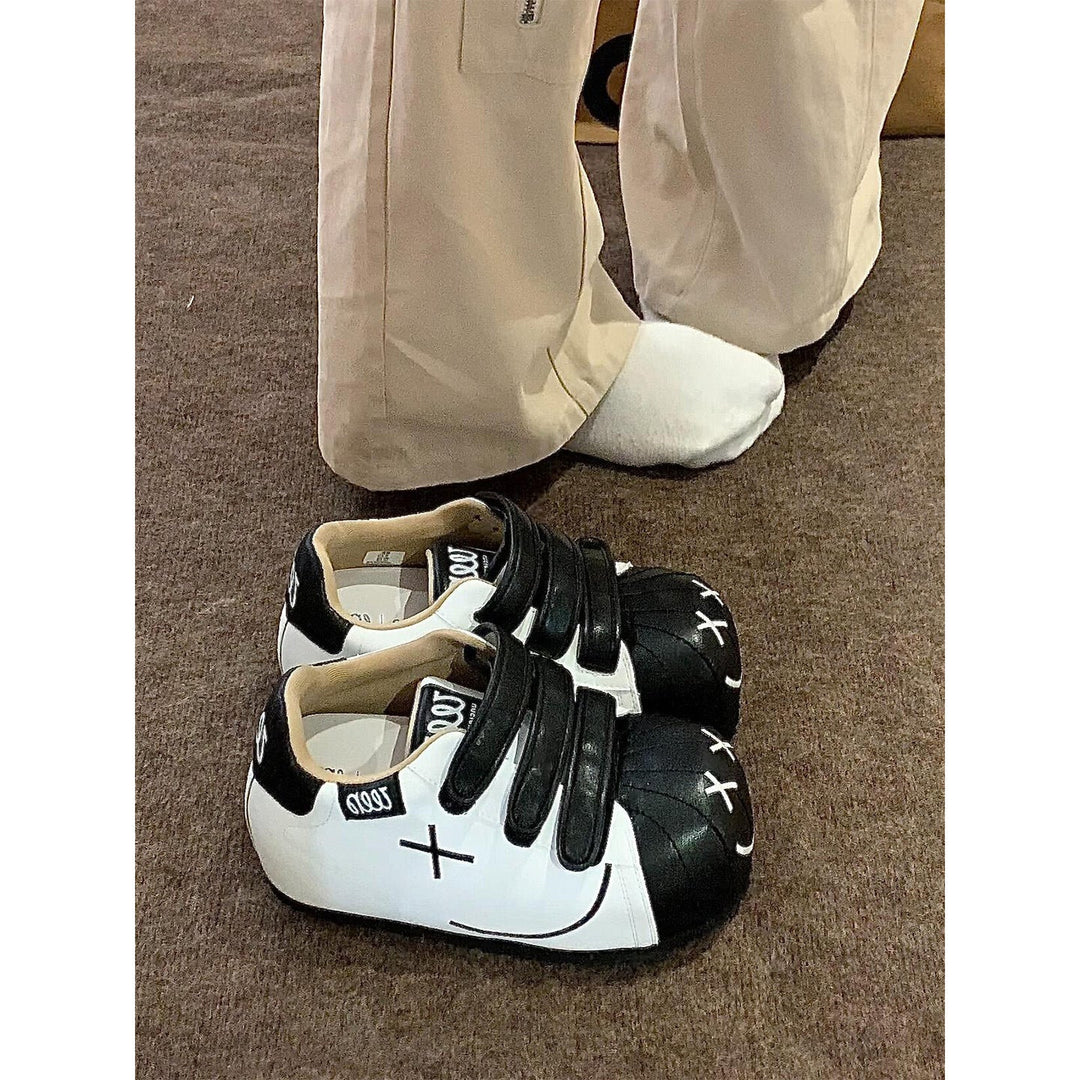 Damen Sneakers mit praktischem Klettverschluss und verspieltem Design Drune