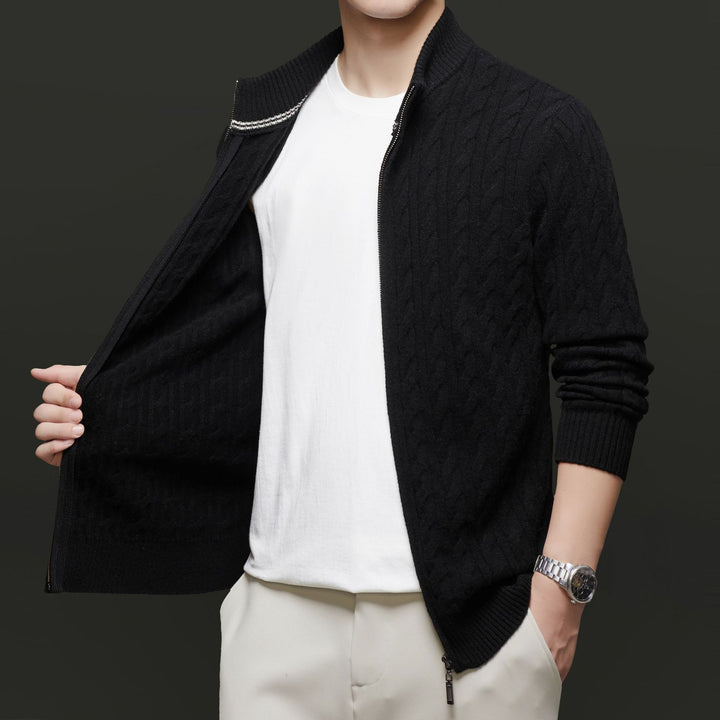 Herren Strickjacke mit modernem Zopfdesign Drune