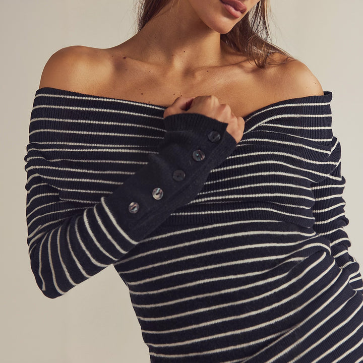 Damen Off-Shoulder Pullover mit modernem Streifenmuster und Knopfdetails Drune