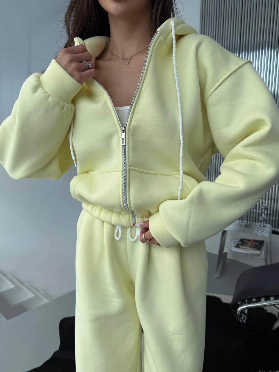 Damen lässiger Kapuzenpullover und Jogginghose Set mit elastischem Bund und praktischen Taschen Drune
